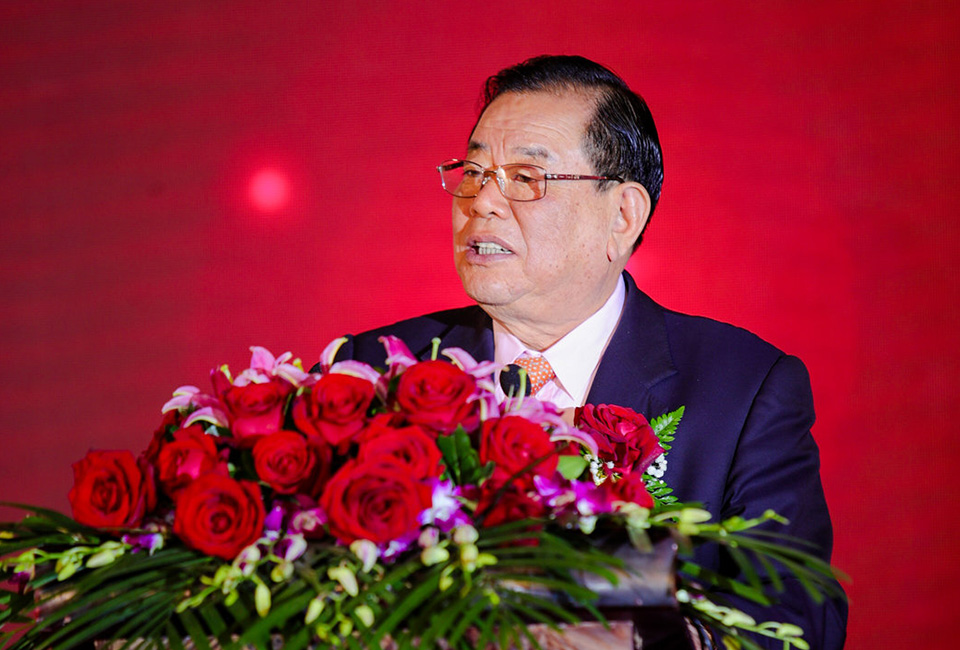 德業(yè)人將用心堅守使命,<br>為實現(xiàn)夢想不懼櫛風沐雨、砥礪前行。